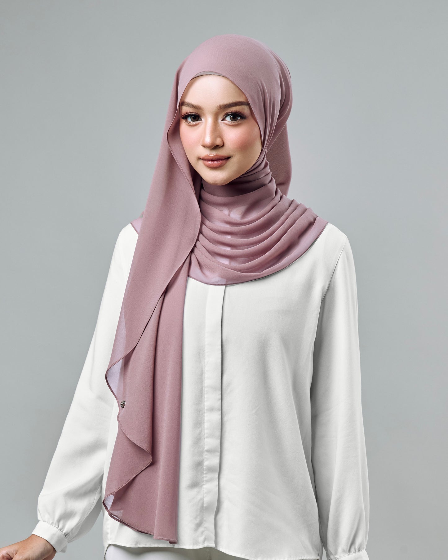 Ellis in Wishful Mauve