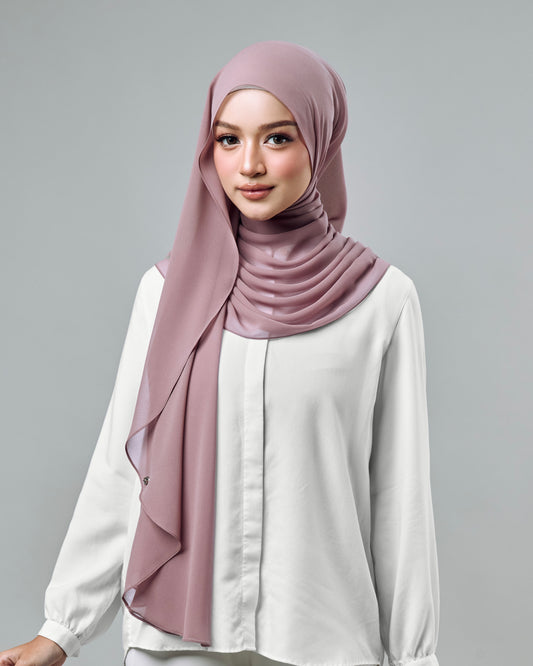 Ellis in Wishful Mauve