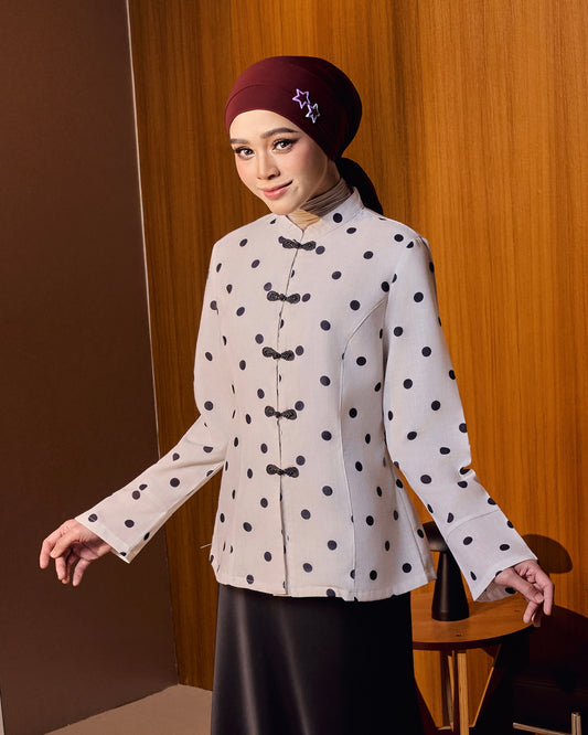 Polka in White Noir